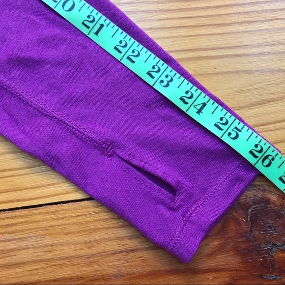 Nike Long Sleeve Fuchsia Black Work Out Top, EUC, M - Picture 11 of 15